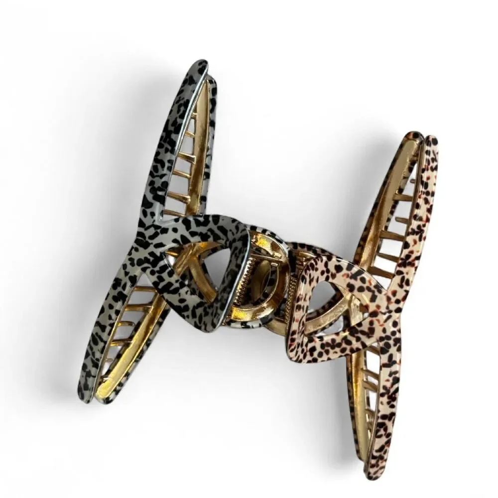 Set of 2 Modern Loop Claw Hair Clips - Leopard & Speckled